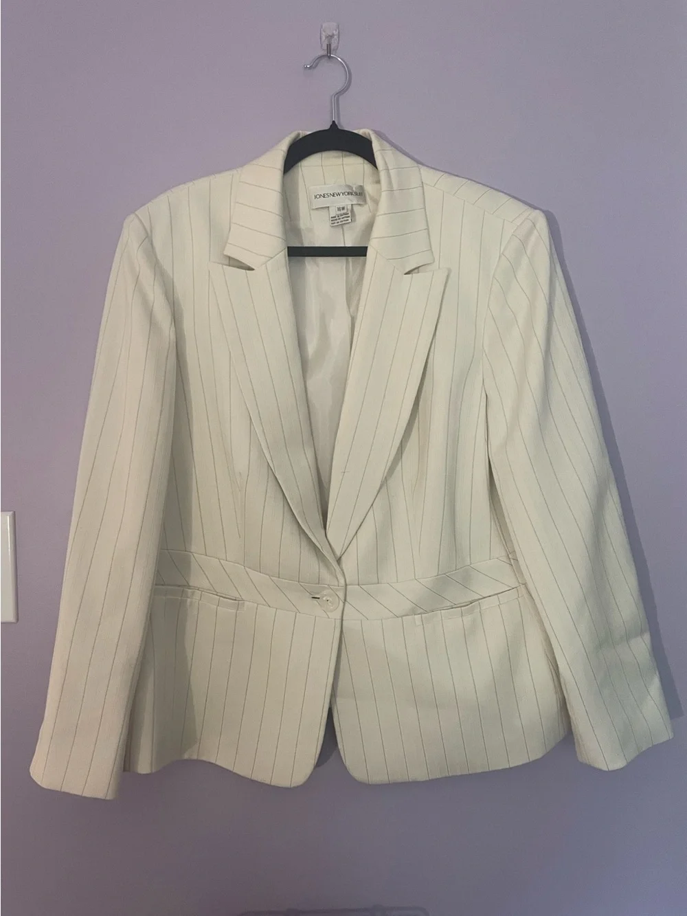 Jones New York Women’s Cream Striped Blazer size 16W One Button Career Jacket